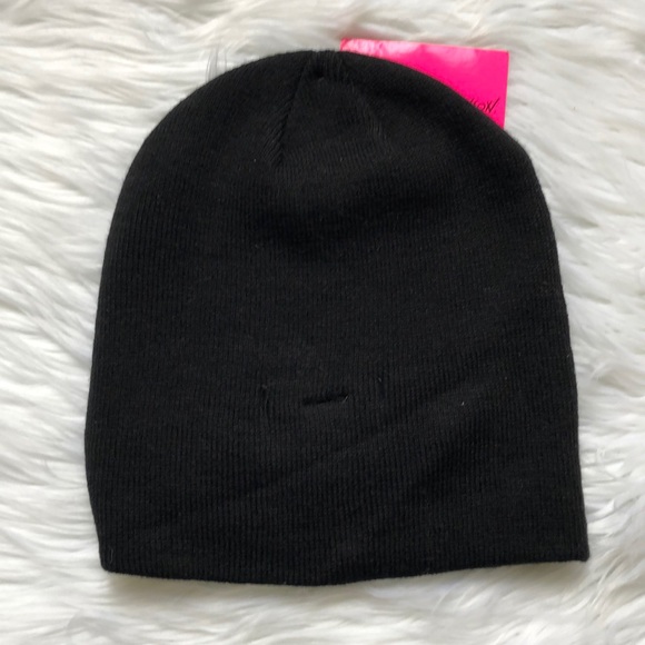 Betsey Johnson beanie - Picture 2 of 5